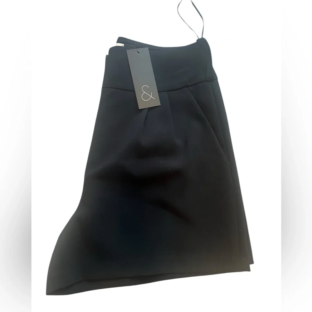 Sachin & Babi Anthropologie Pleated‎ Shorts in Black